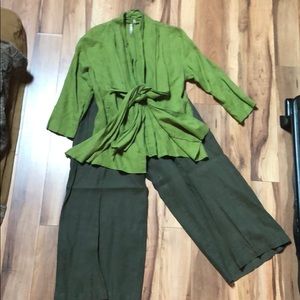 Green linen pant and wrap set